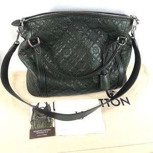 🌪FLASH SALE🌪 LOUIS VUITTON LAMBSKIN QUILTED BAG